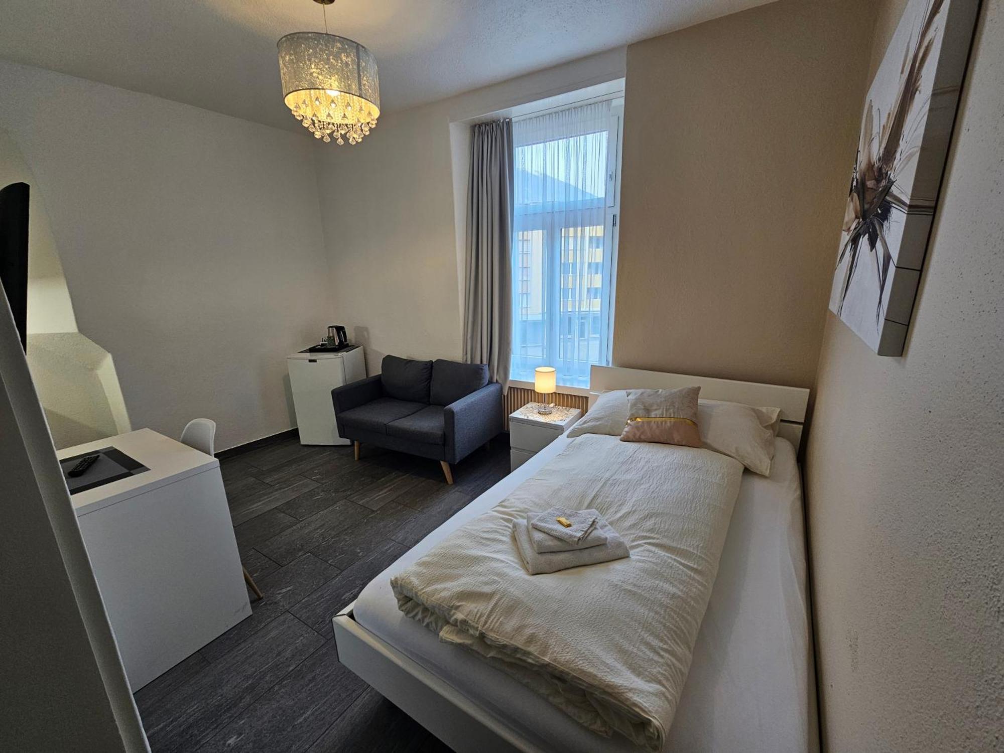 Hotel Surselva Кур Екстер'єр фото