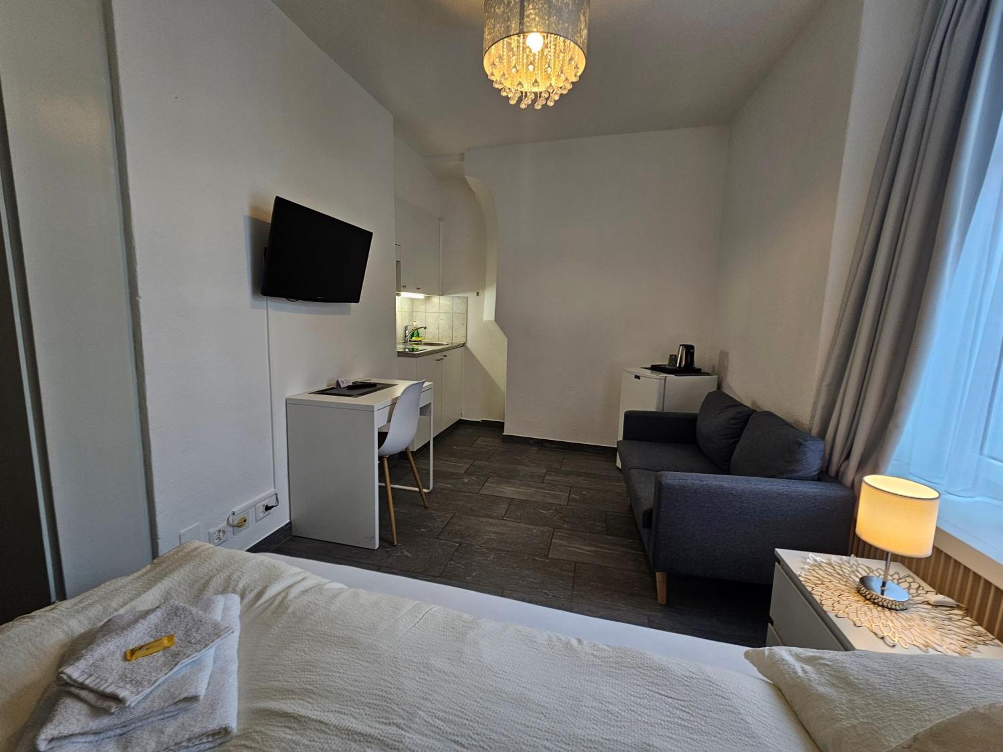 Hotel Surselva Кур Екстер'єр фото