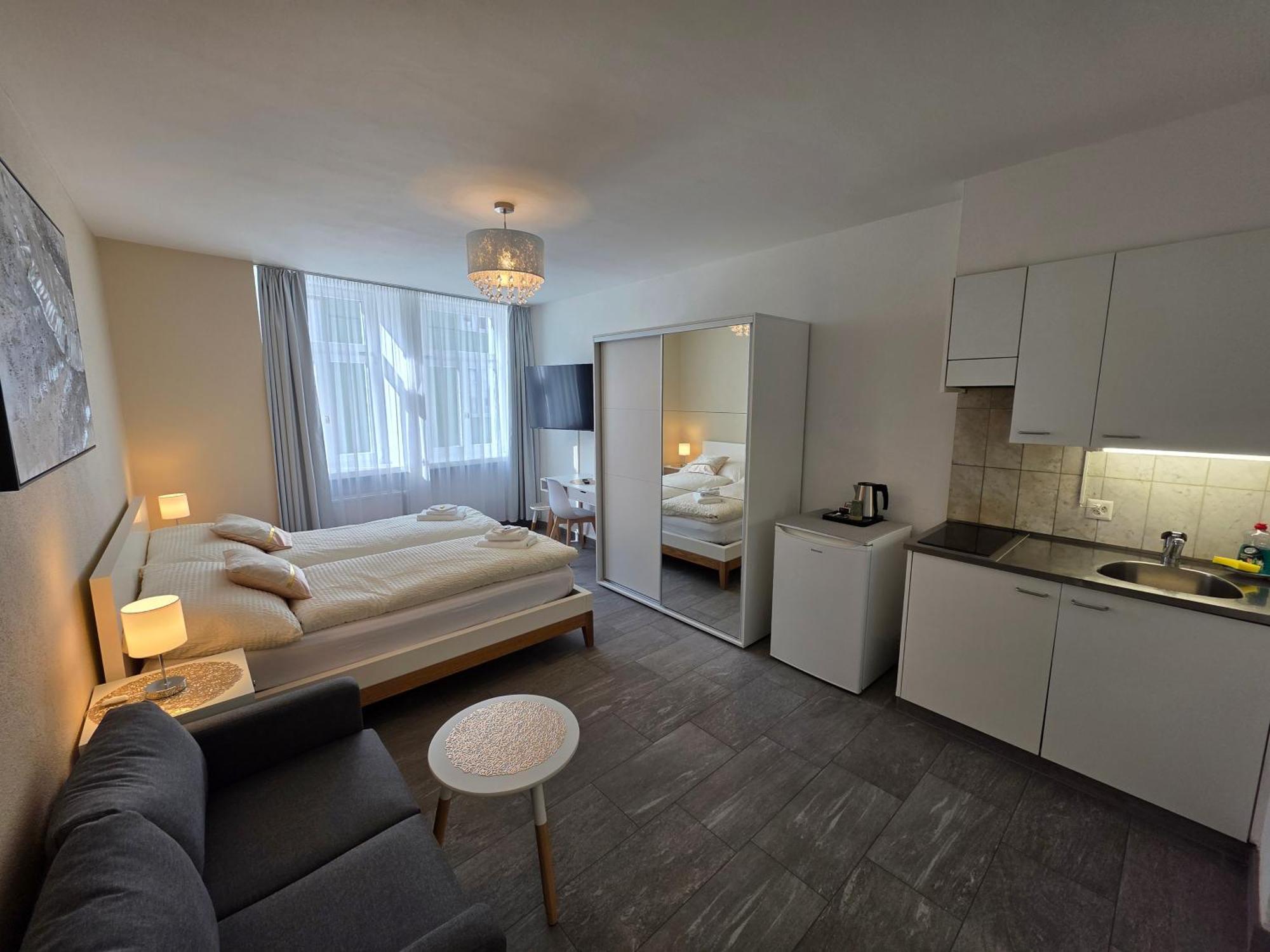 Hotel Surselva Кур Екстер'єр фото