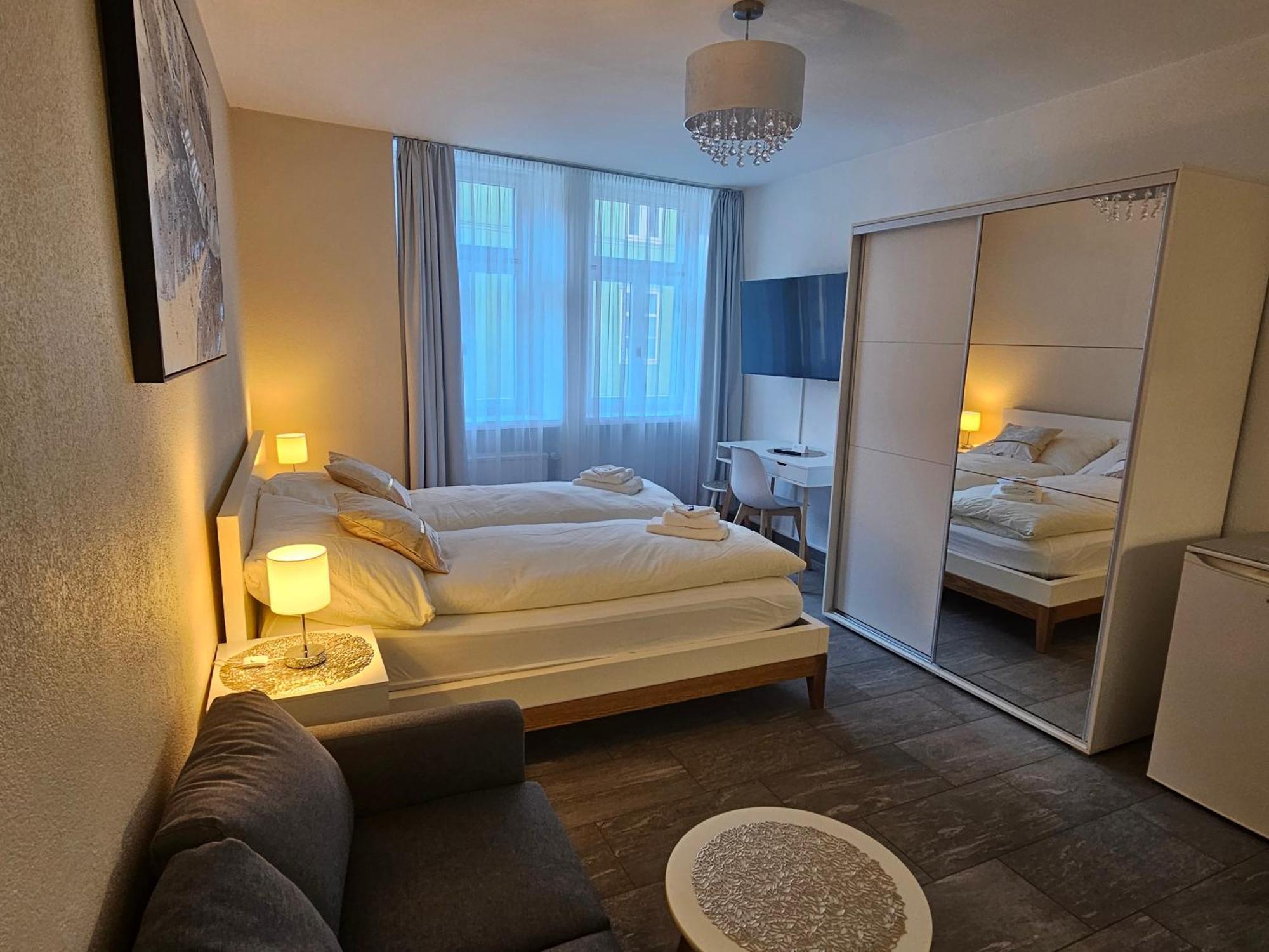 Hotel Surselva Кур Екстер'єр фото