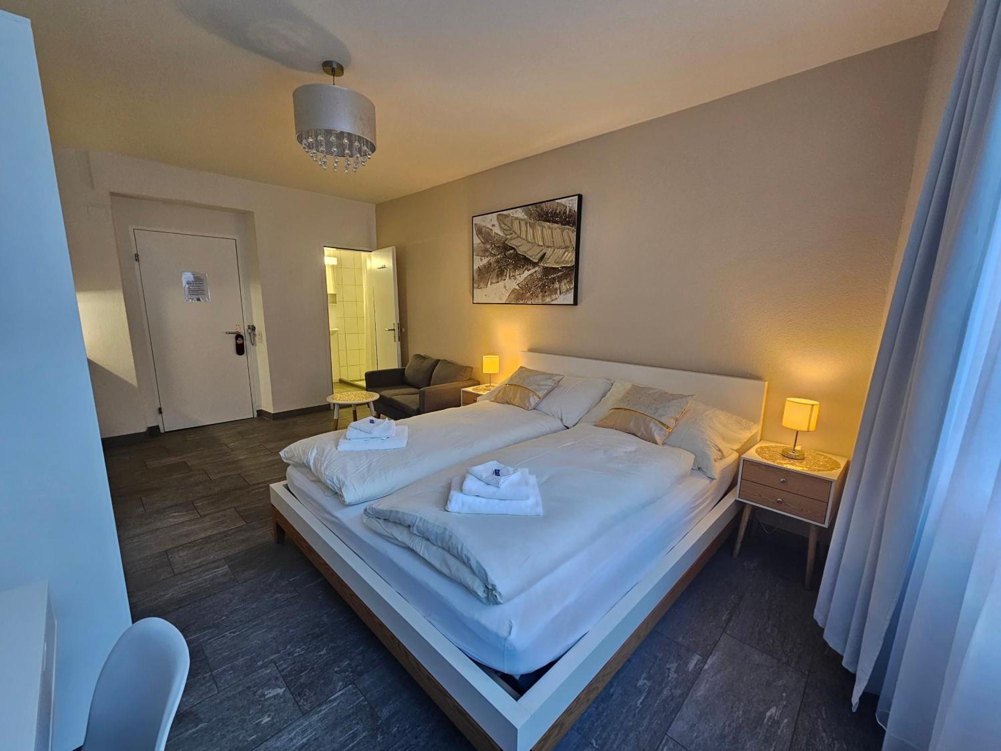 Hotel Surselva Кур Екстер'єр фото